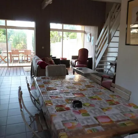 Maison Bois Proche Bassin Ref6 Ferienhaus